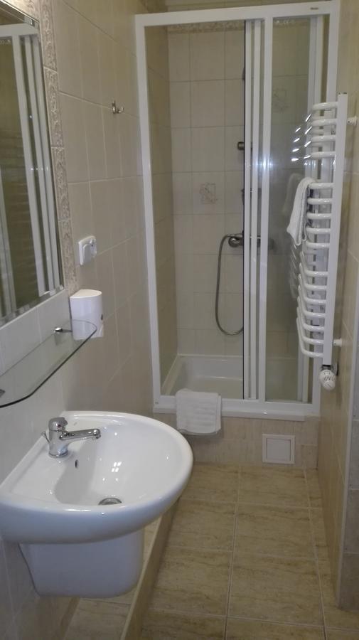 Bozy Dar Bed & Breakfast กรินีซา ดรอยจ์ ภายนอก รูปภาพ